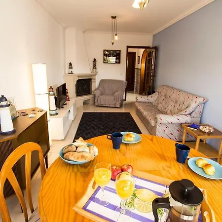 Haus Der Scheinwerfer Mit Freier Garage By Interhome Apartman Gafanha da Nazaré